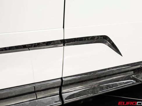 Used 2026 Rolls-Royce Cullinan AWD/4WD image 21