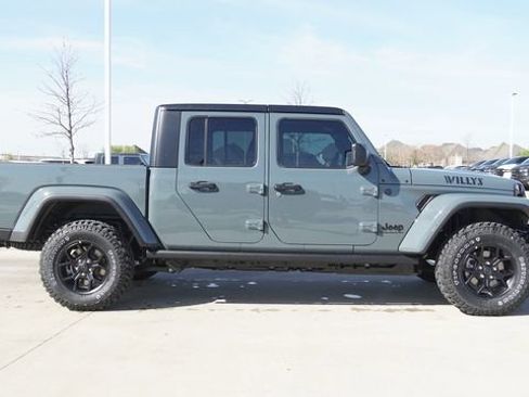New 2026 Jeep Gladiator Mojave AWD/4WD image 10