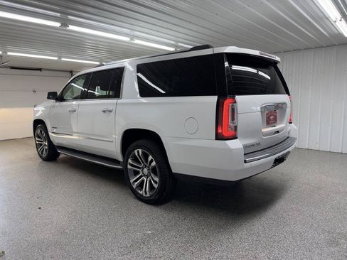 Used 2016 GMC Yukon XL Denali w/ Open Road Package AWD/4WD image 4