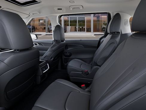New 2027 Kia Carnival SX w/ Dark Edition Package FWD image 18