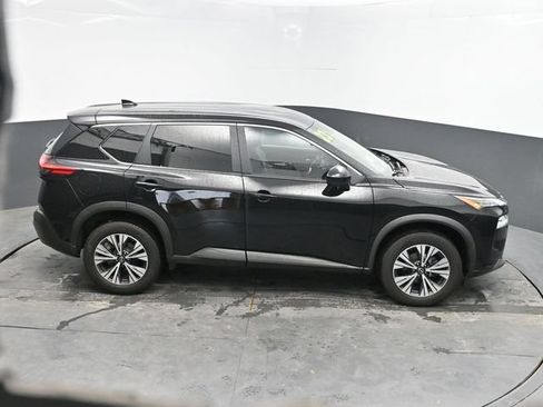 Used 2023 Nissan Rogue SV AWD/4WD image 28