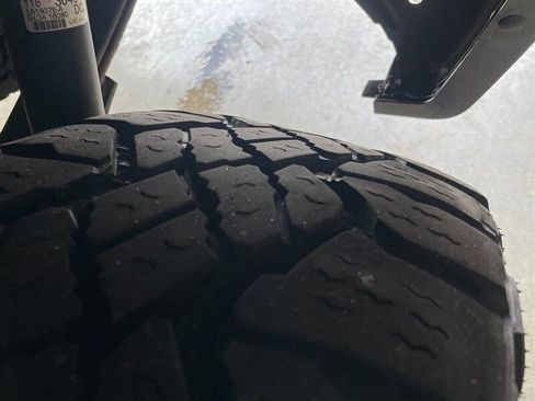 Used 2017 Ford F150 XLT w/ Equipment Group 302A Luxury image 24