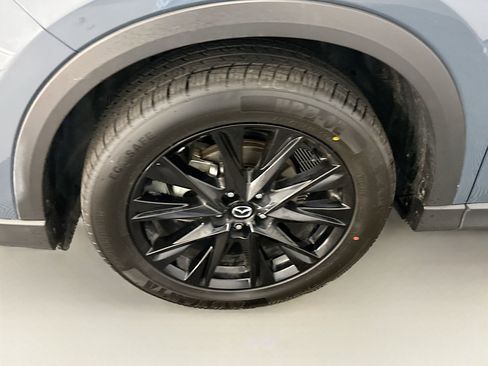 Used 2024 MAZDA CX-5 Carbon Edition image 11