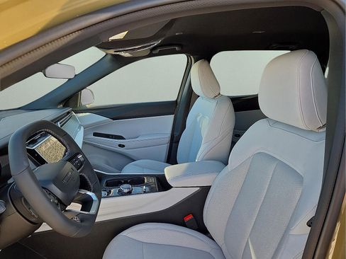 New 2026 Jeep Cherokee Laredo AWD/4WD image 13