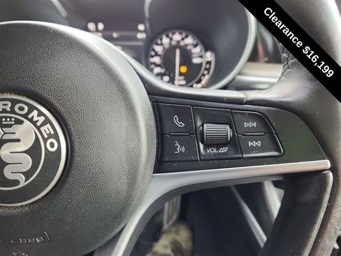 Used 2019 Alfa Romeo Stelvio Ti Lusso w/ Quick Order Package 22X Lusso image 38