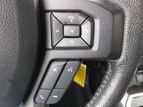 Used 2016 Ford F150 XLT w/ Equipment Group 302A Luxury AWD/4WD image 31