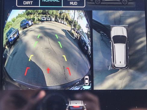 New 2025 Subaru Forester Touring image 24