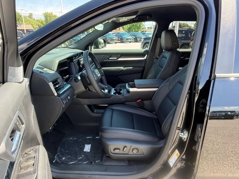 New 2026 GMC Terrain Elevation w/ Elevation Premium Package AWD/4WD image 24