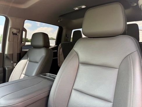 Used 2023 GMC Sierra 1500 SLT w/ SLT Premium Package AWD/4WD image 12