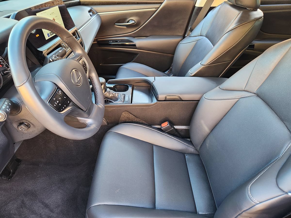Used 2024 Lexus ES 350 w/ Premium Package FWD image 24