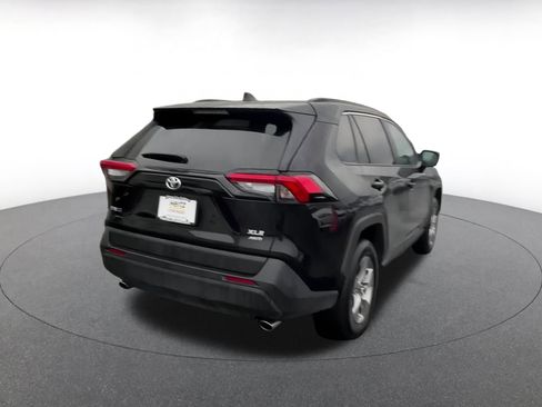 Used 2025 Toyota RAV4 XLE image 13