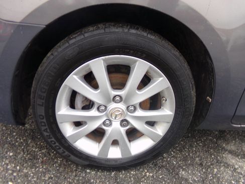 Used 2008 MAZDA MAZDA3 i Touring image 10