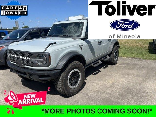 Used 2023 Ford Bronco Badlands w/ Sasquatch Package AWD/4WD image 1