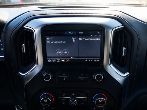 Used 2019 Chevrolet Silverado 1500 RST w/ All-Star Edition image 14