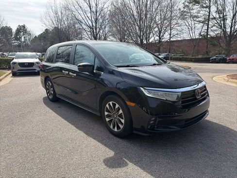 Used 2024 Honda Odyssey EX-L image 4