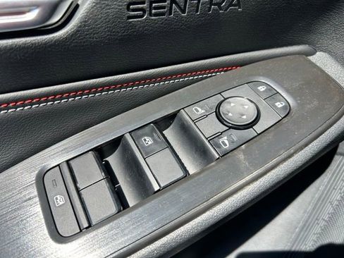 New 2026 Nissan Sentra SR FWD image 30