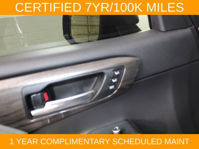 Used 2022 Toyota Highlander Platinum AWD/4WD image 26