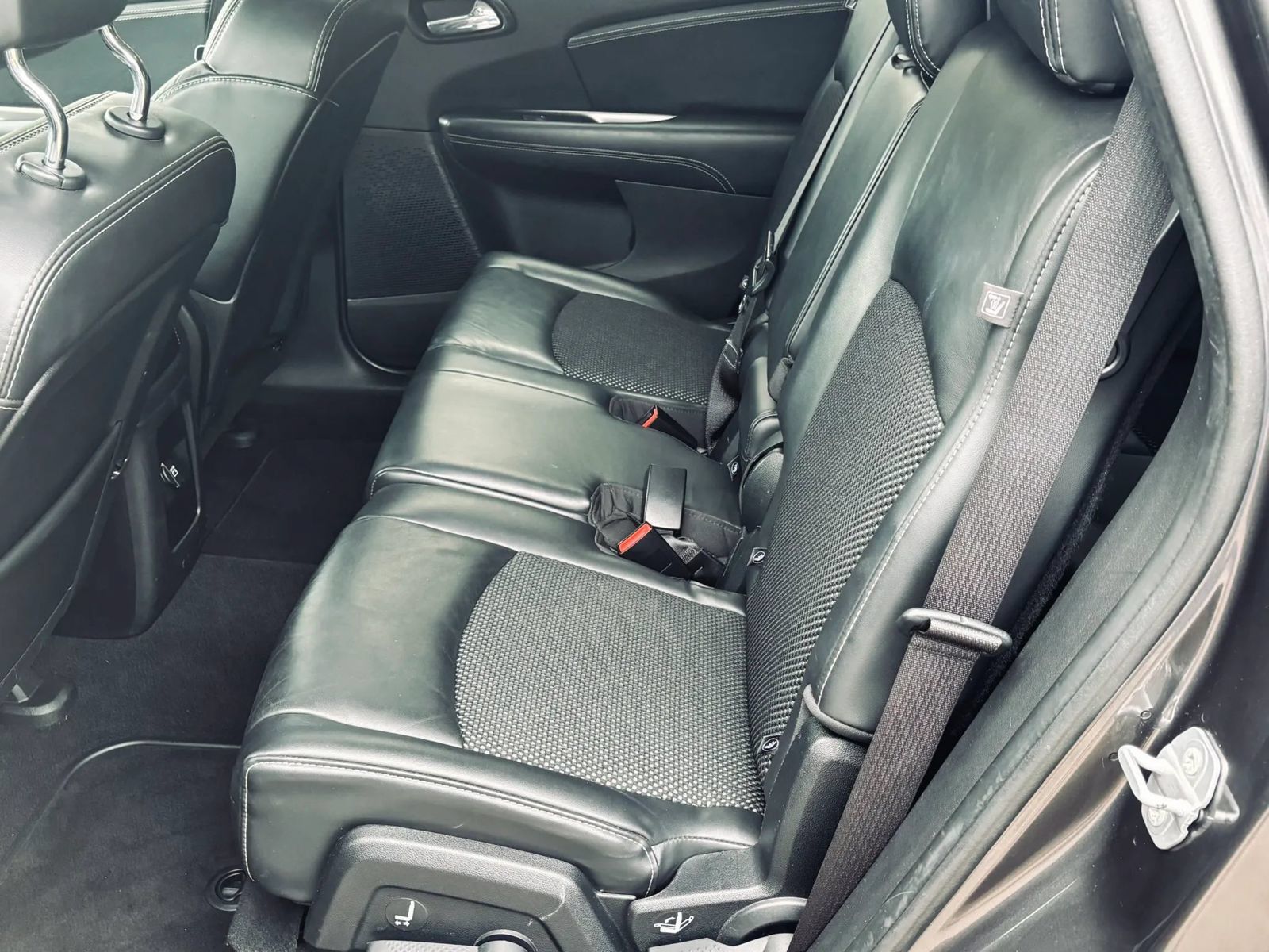 Used 2015 Dodge Journey Crossroad w/ Flexible Seating Group AWD/4WD image 17