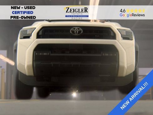 Used 2025 Toyota 4Runner SR5 AWD/4WD image 6