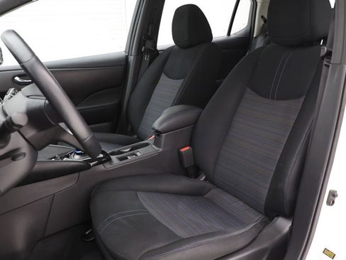 Used 2023 Nissan Leaf SV Plus image 17