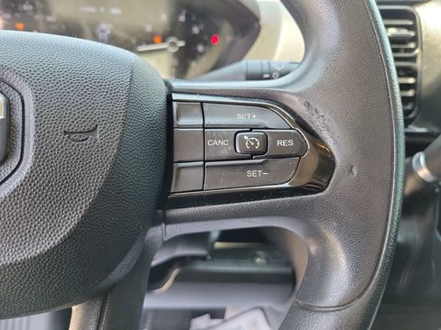Used 2023 RAM ProMaster 2500 FWD image 26