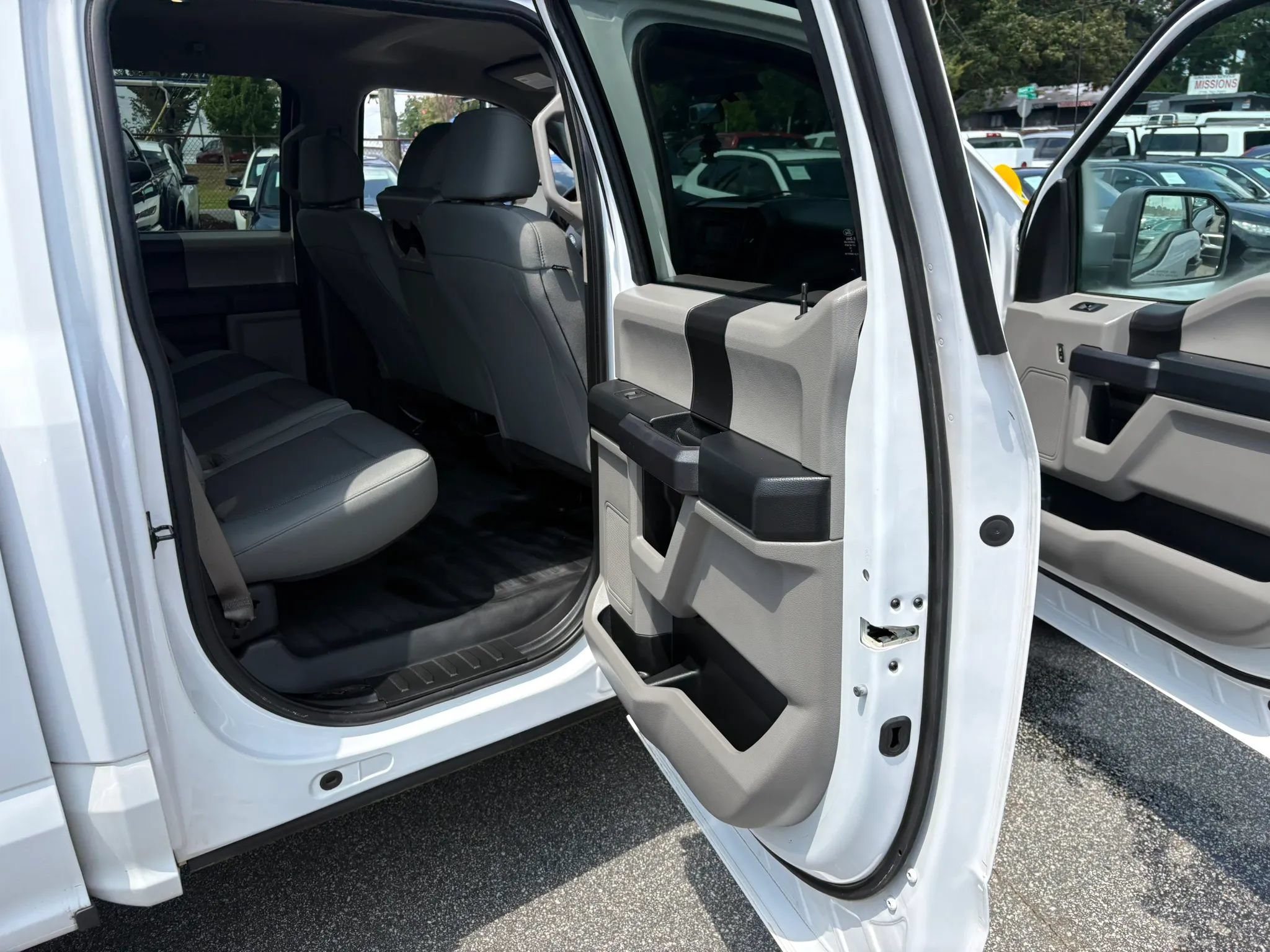 Used 2017 Ford F150 XL w/ XL Power Equipment Group AWD/4WD image 26