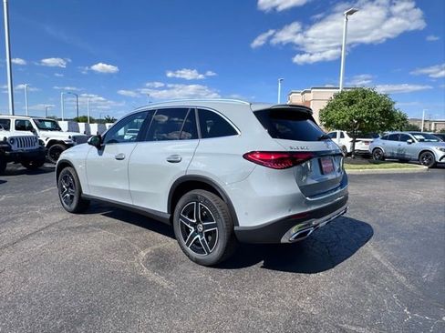 New 2026 Mercedes-Benz GLC 300 4MATIC image 11