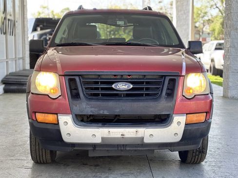 Used 2007 Ford Explorer XLT image 11