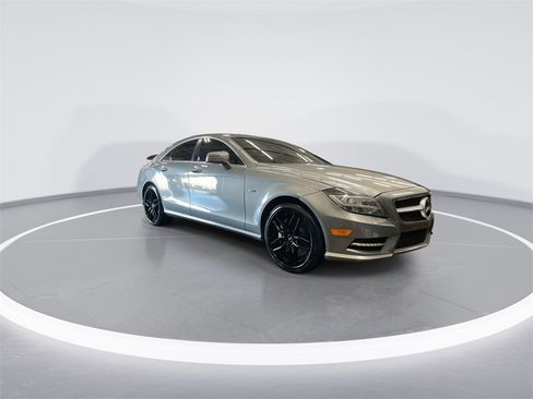Used 2012 Mercedes-Benz CLS 550 image 2