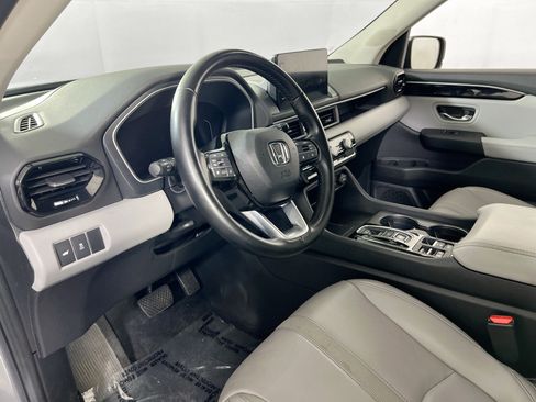 Used 2023 Honda Pilot EX-L image 9