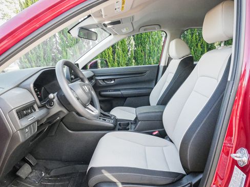 Used 2024 Honda CR-V LX image 7