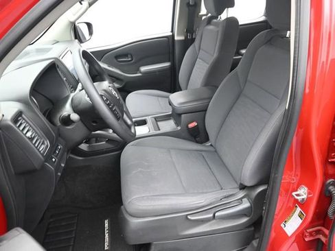 Used 2022 Nissan Frontier S w/ Technology Package image 11