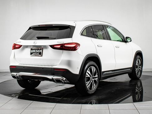 Certified 2025 Mercedes-Benz GLA 250 4MATIC image 7