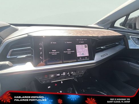 Used 2023 Audi Q4 e-tron Premium Plus w/ Premium Plus RWD image 18