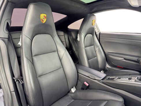 Used 2015 Porsche 911 Carrera 4S image 32