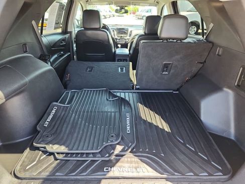 Used 2022 Chevrolet Equinox Premier FWD image 34