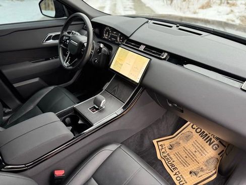 Used 2024 Land Rover Range Rover Velar Dynamic SE image 20