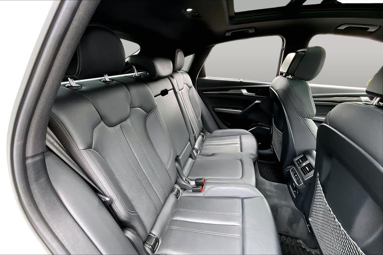 Used 2022 Audi SQ5 Premium Plus AWD/4WD image 21