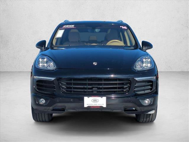 Used 2016 Porsche Cayenne AWD/4WD image 2