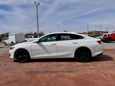 Used 2023 Chevrolet Malibu LT FWD image 6