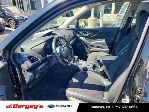 Certified 2024 Subaru Forester Premium AWD/4WD image 9