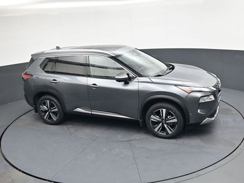 Used 2023 Nissan Rogue Platinum w/ Platinum Premium Package image 28