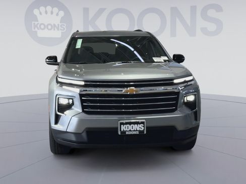 New 2026 Chevrolet Traverse LT w/ LPO, Floor Liner Package FWD image 4