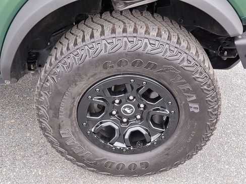 Certified 2024 Ford Bronco Wildtrak image 8