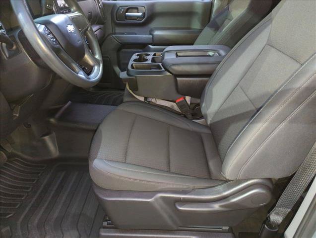 Used 2025 Chevrolet Silverado 1500 W/T w/ WT Value Package AWD/4WD image 15
