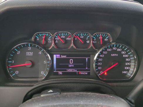 Used 2015 Chevrolet Suburban LTZ image 35