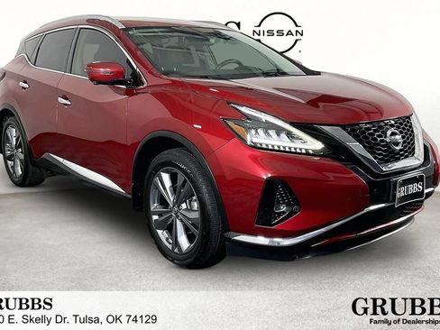 Used 2020 Nissan Murano Platinum FWD image 1