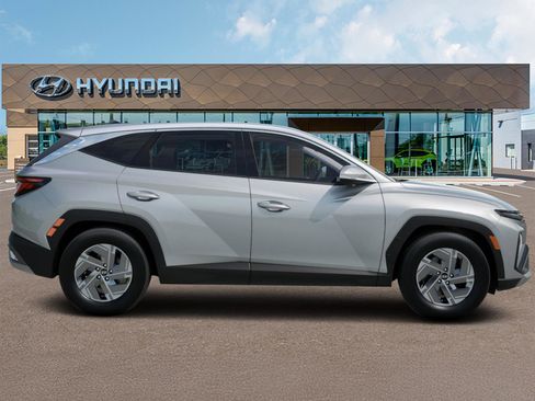 New 2026 Hyundai Tucson Blue SE AWD/4WD image 6