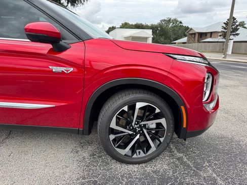 New 2025 Mitsubishi Outlander SE AWD/4WD image 12