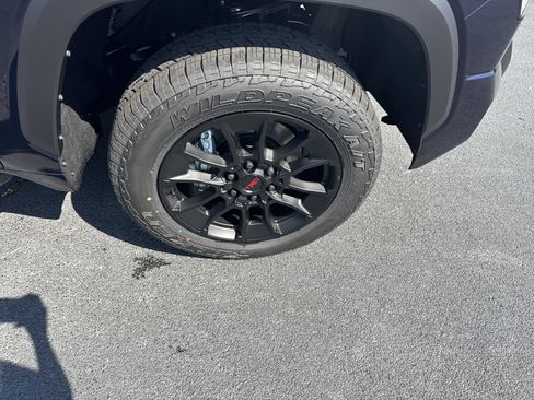 New 2026 Toyota Tundra SR5 AWD/4WD image 10
